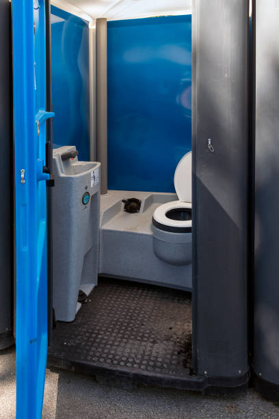 Best Porta potty rental near me  in Johnston City, IL