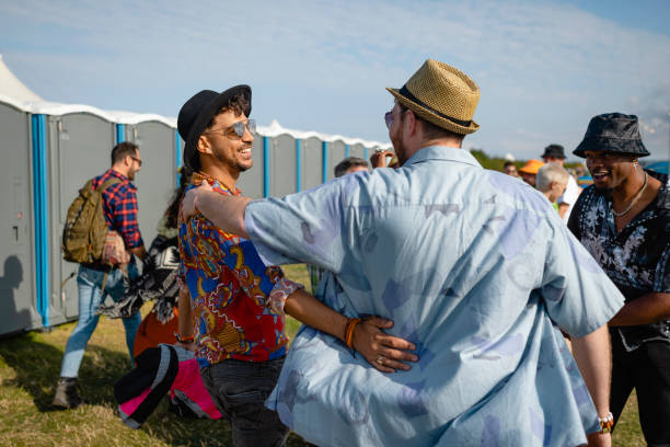 Best Portable toilet rental cost  in Johnston City, IL